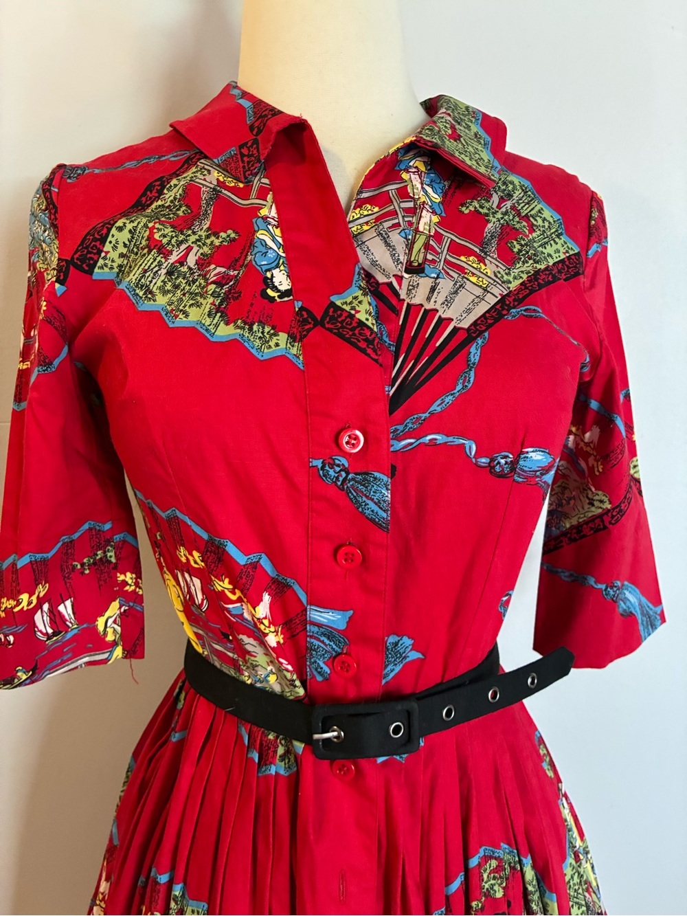 Trashy Diva Red Fans Shirtdress - Picture 4 of 7